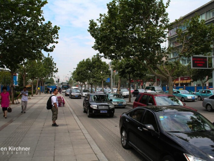 Dalian Verkehr - Canon EOS 350D - China, Dalian, Innenstadt, Reisen